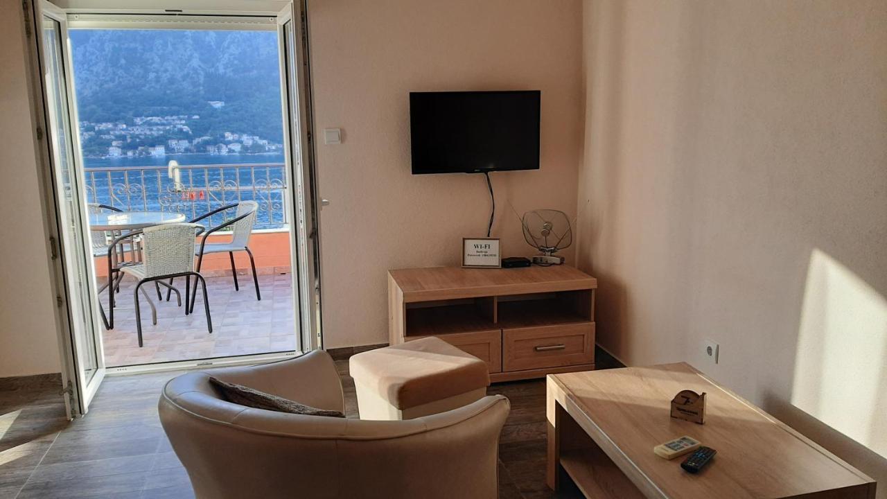 Apartments Krivokapic Kotor Bagian luar foto