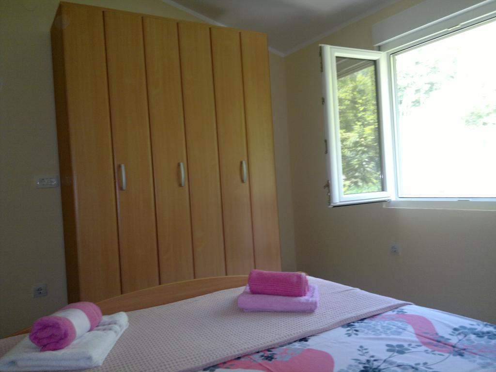 Apartments Krivokapic Kotor Bagian luar foto
